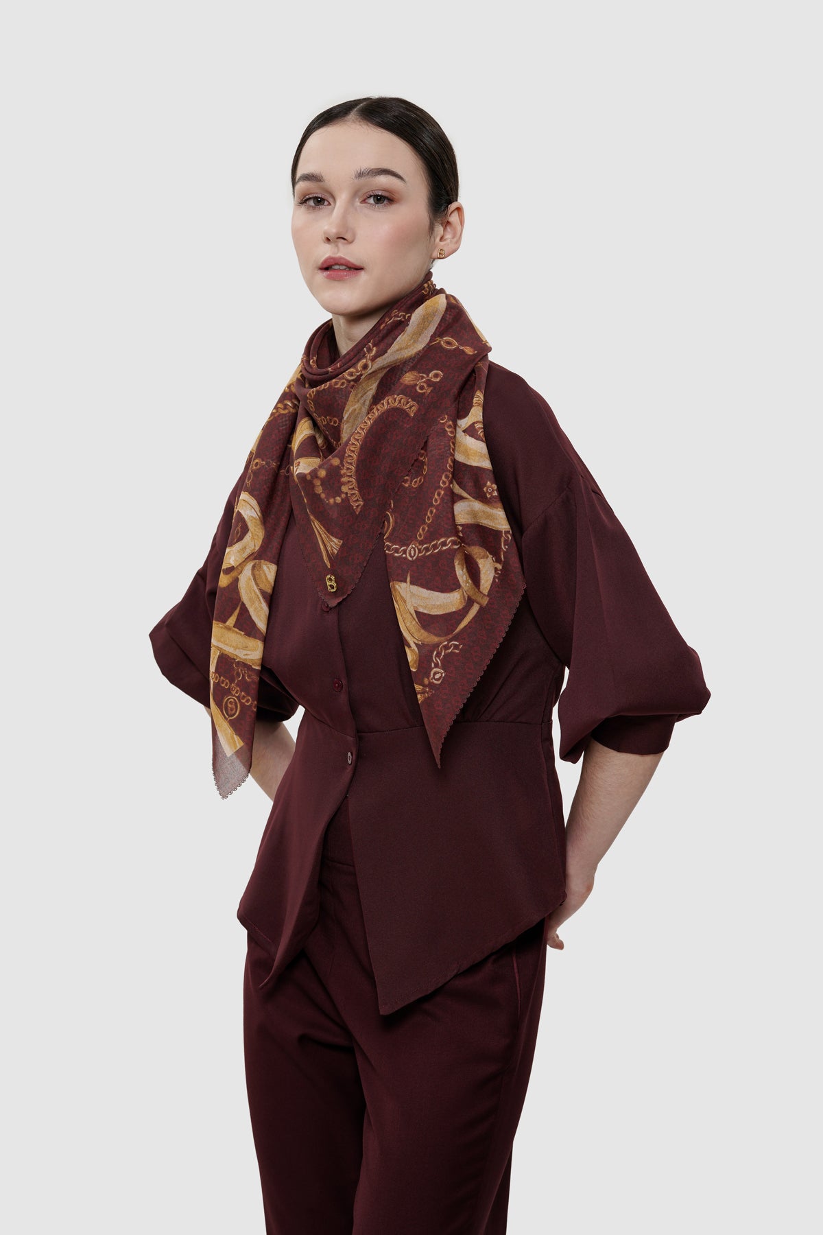 Signature Chain Square Series - Rouge