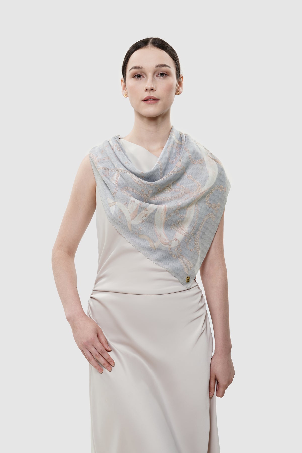 Signature Chain Square Series - Moonveil