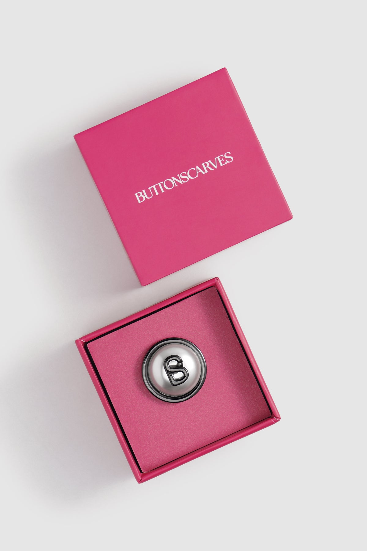 Petite Round Pearl Brooch - Hematite