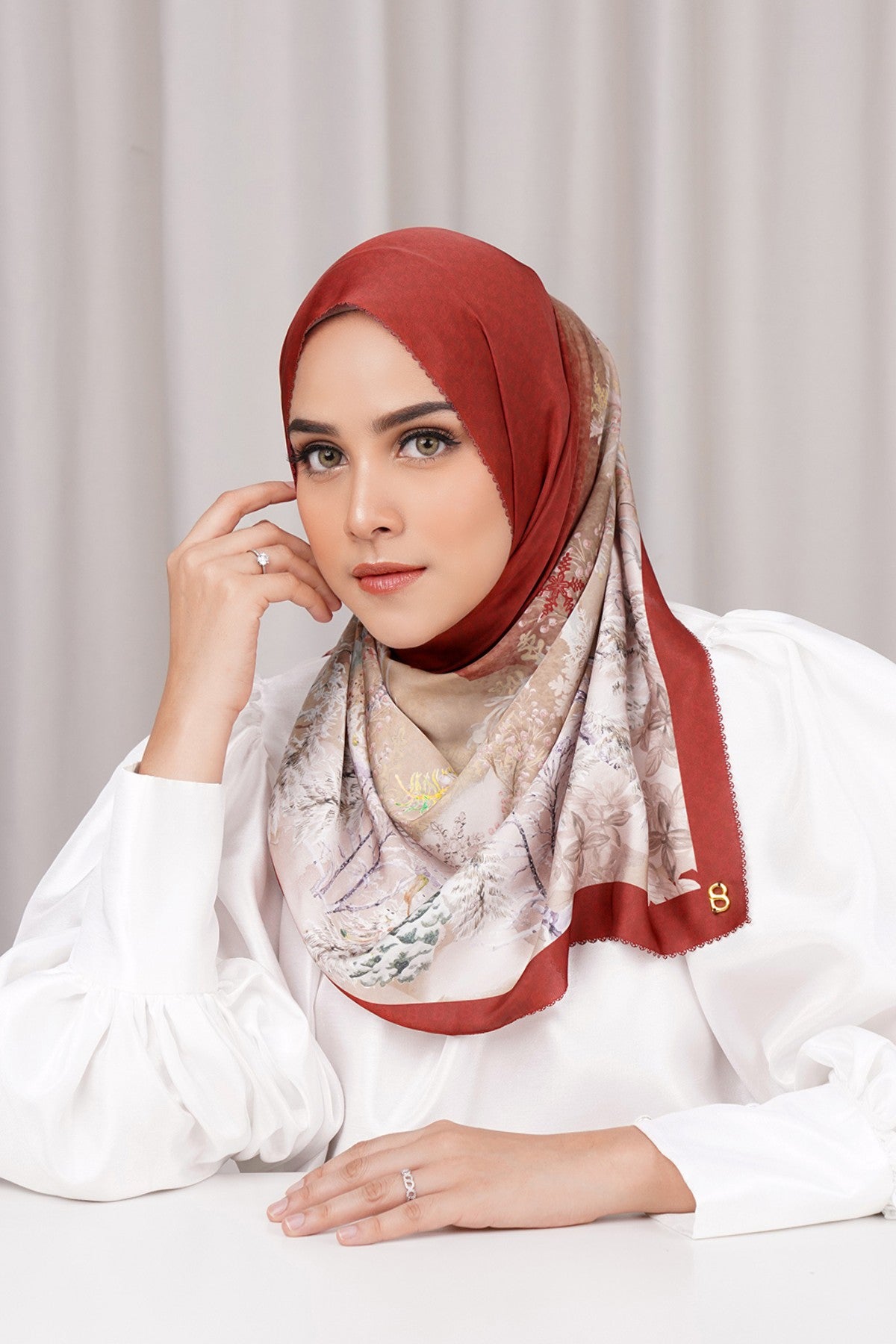 Holiday Satin Shawl - Berry Bean