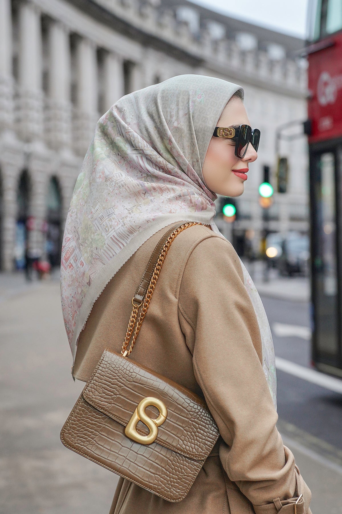 British 2.0 Square - Palace