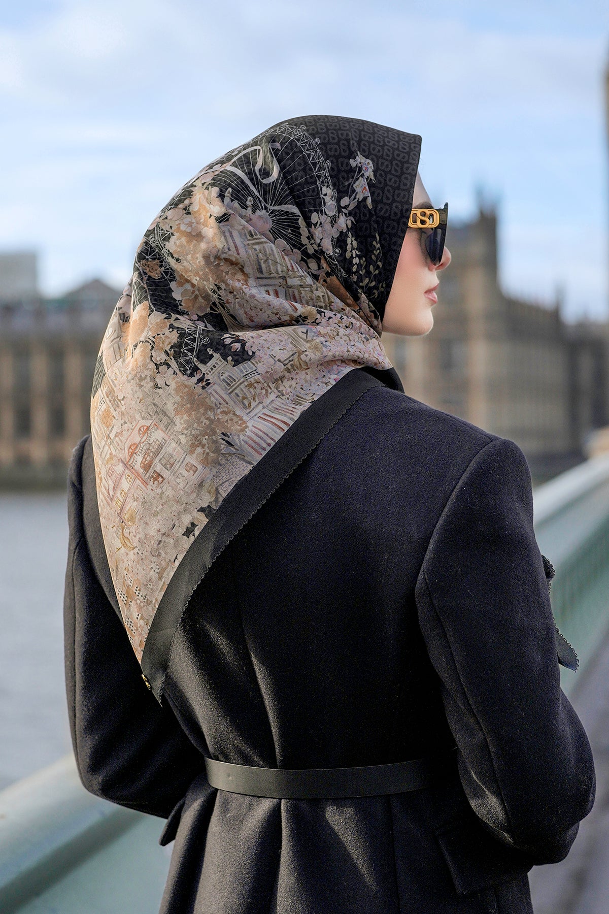 British 2.0 Square - Royal Guard