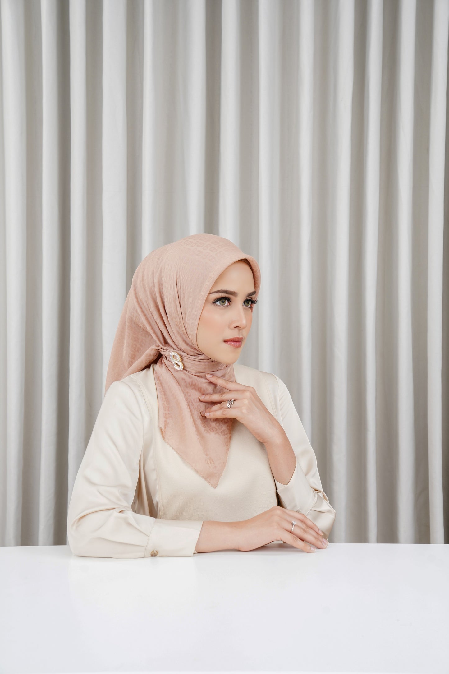 Everyday Tapis Embossed 2.0 - Café Au Lait