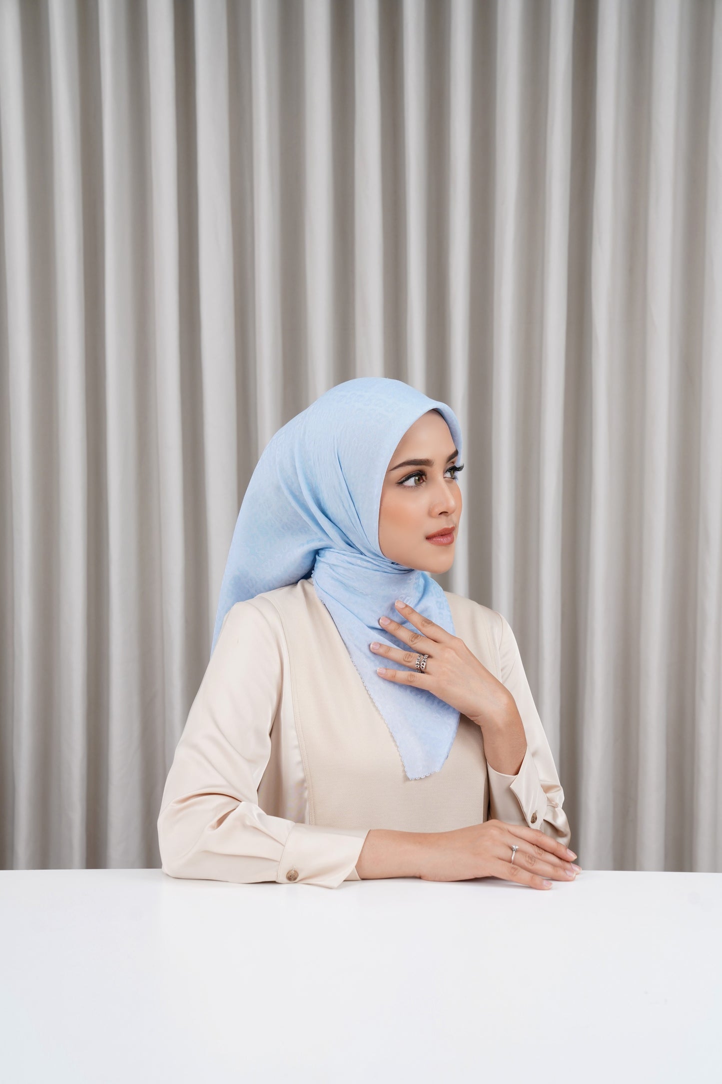 Everyday Tapis Embossed 2.0 - Light Blue