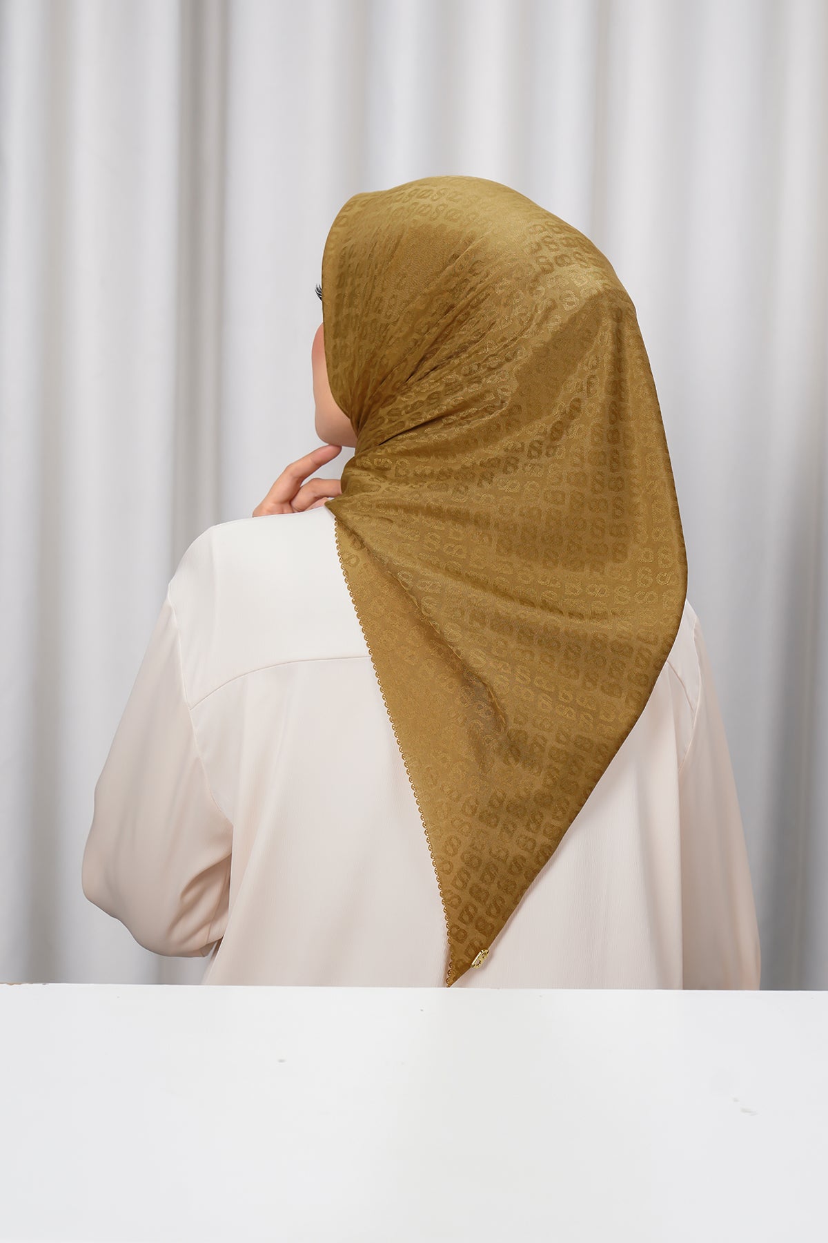 Everyday Tapis Embossed 2.0 - Cumin (W)