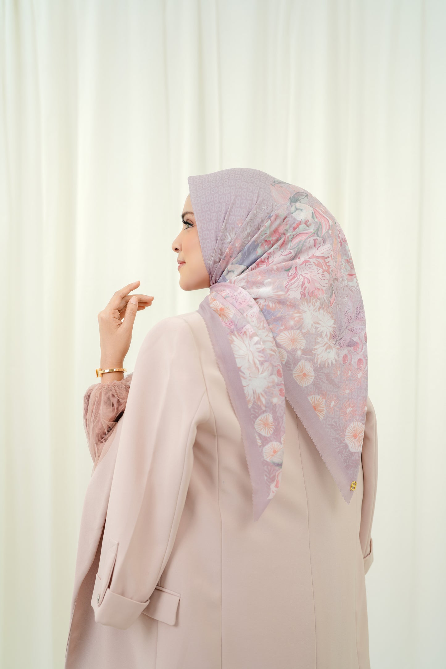 The Gardenia Square - Lavender