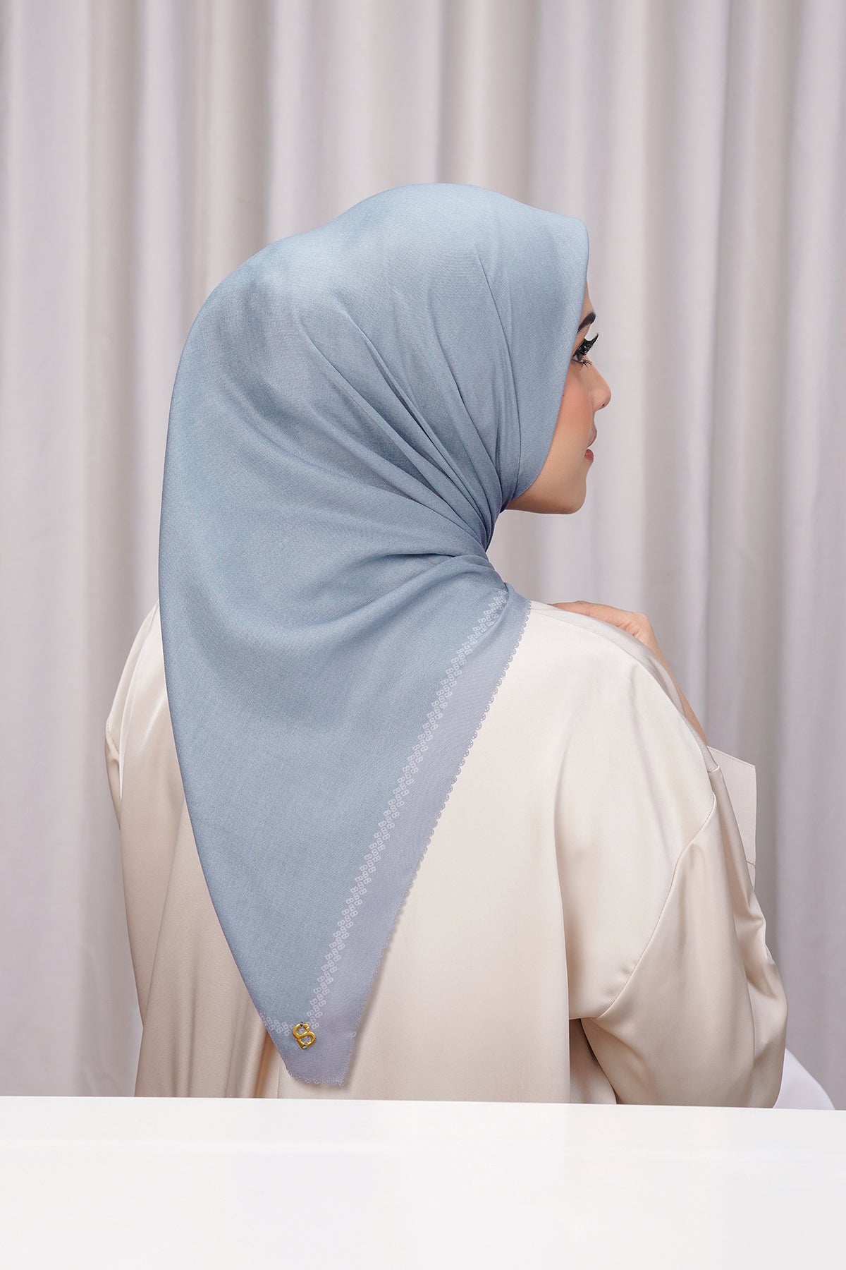 Today's Scarf - Tradewinds