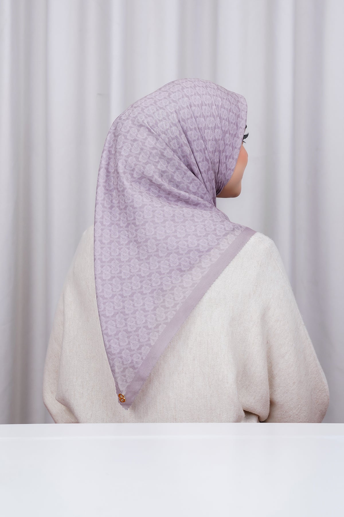 Wicker Voile Square - Purple Dove