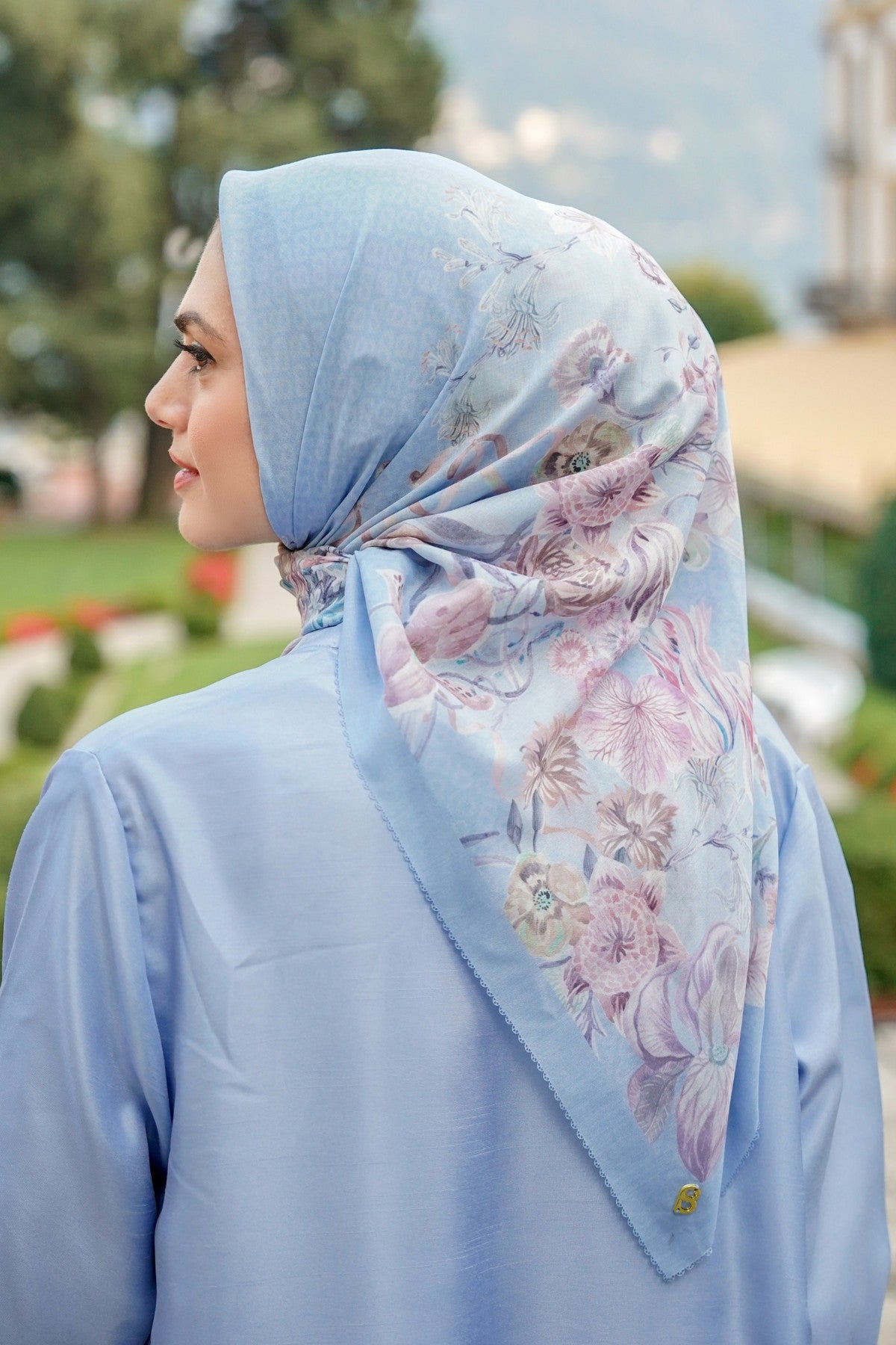 Farra Square - Blue Bell