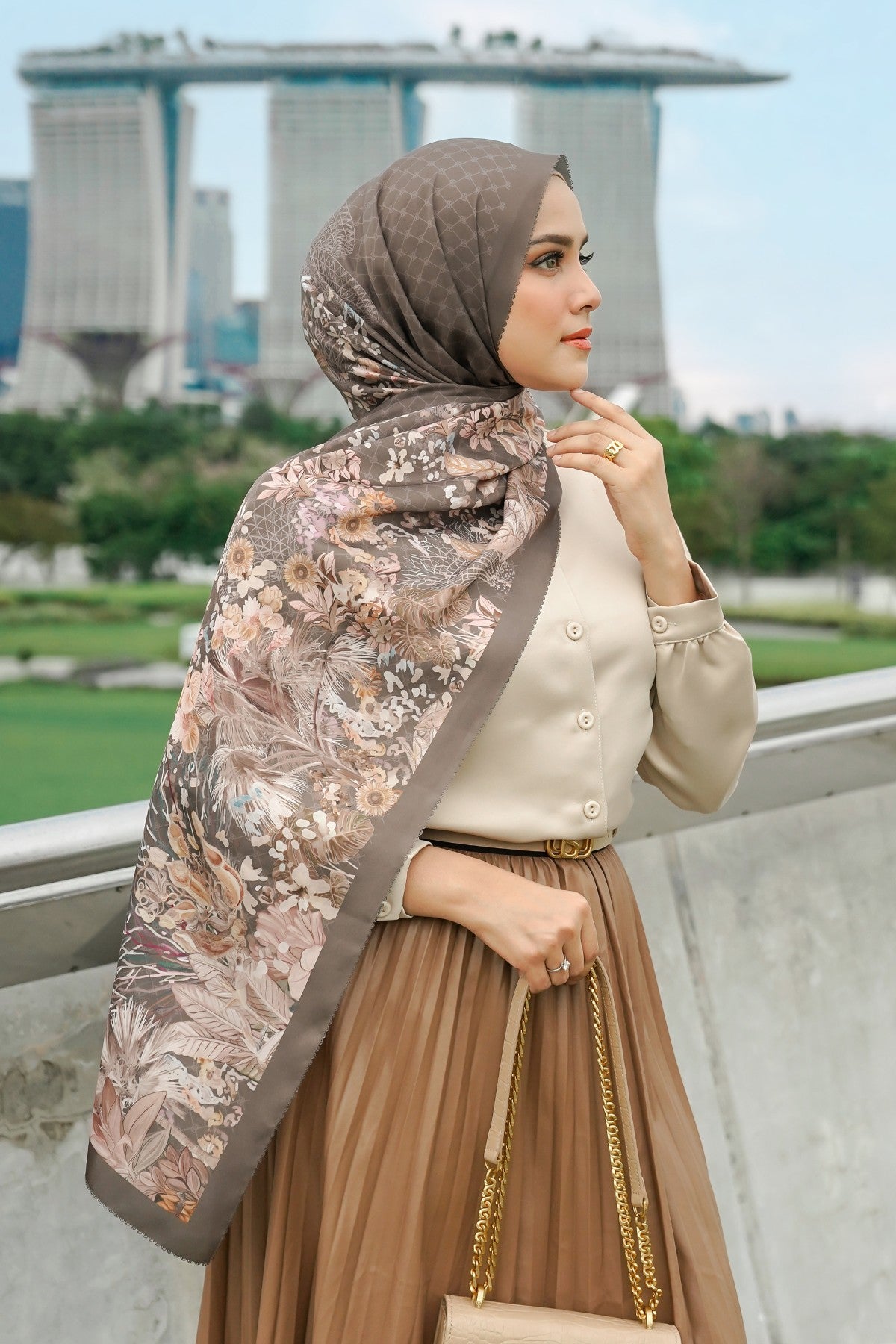 Singapore Satin Shawl - Cinnamon