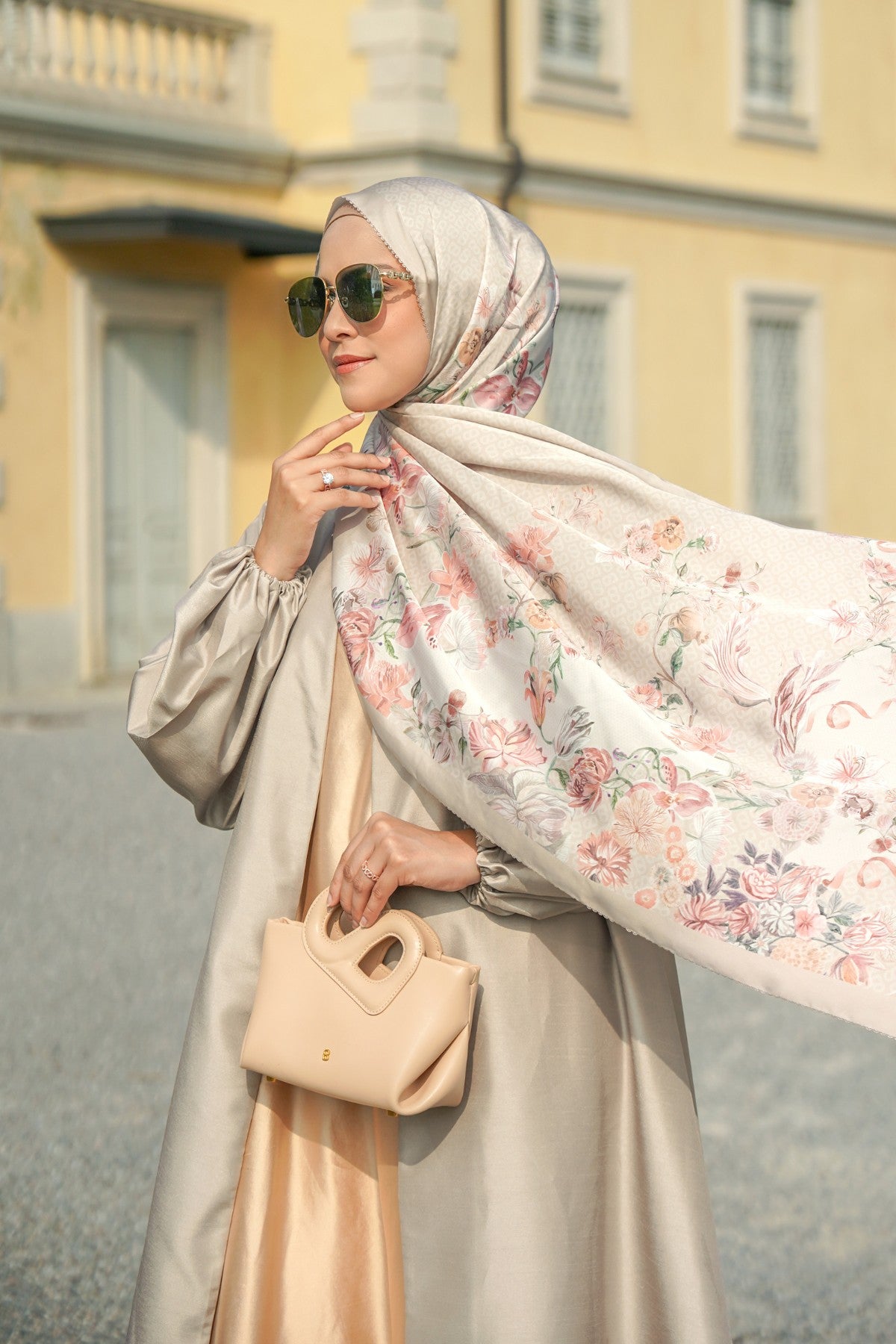 Farra Satin Shawl - Dandelion