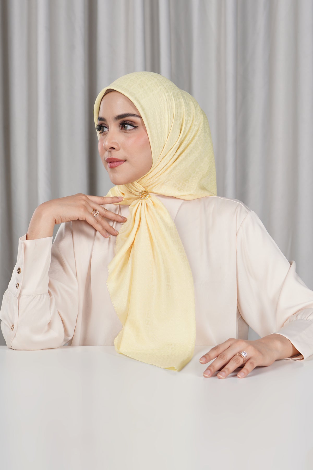 Everyday Tapis Embossed 2.0 - Flan