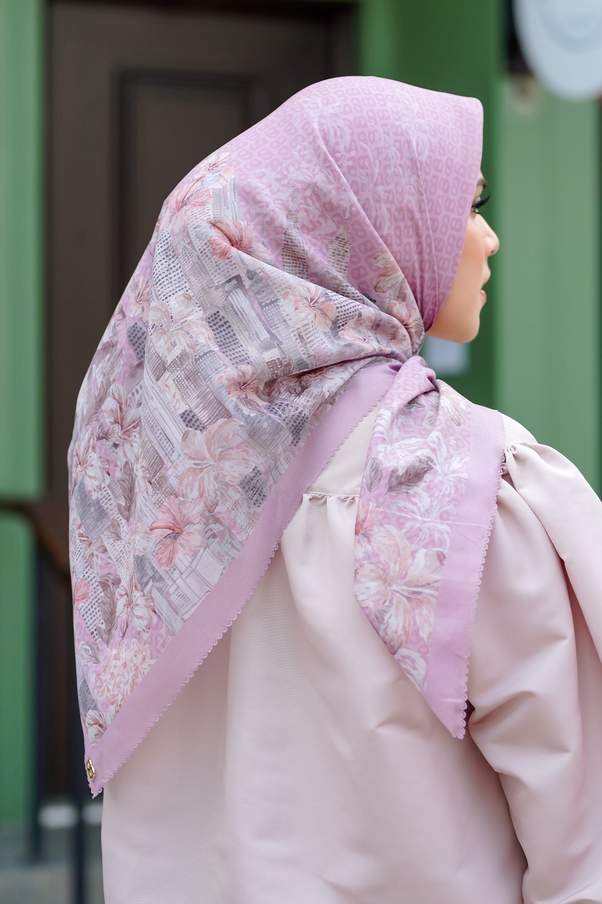 The Malaya Square - Blush