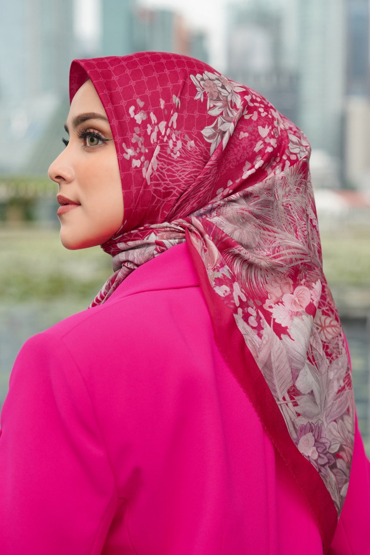 Singapore Square - Tropical