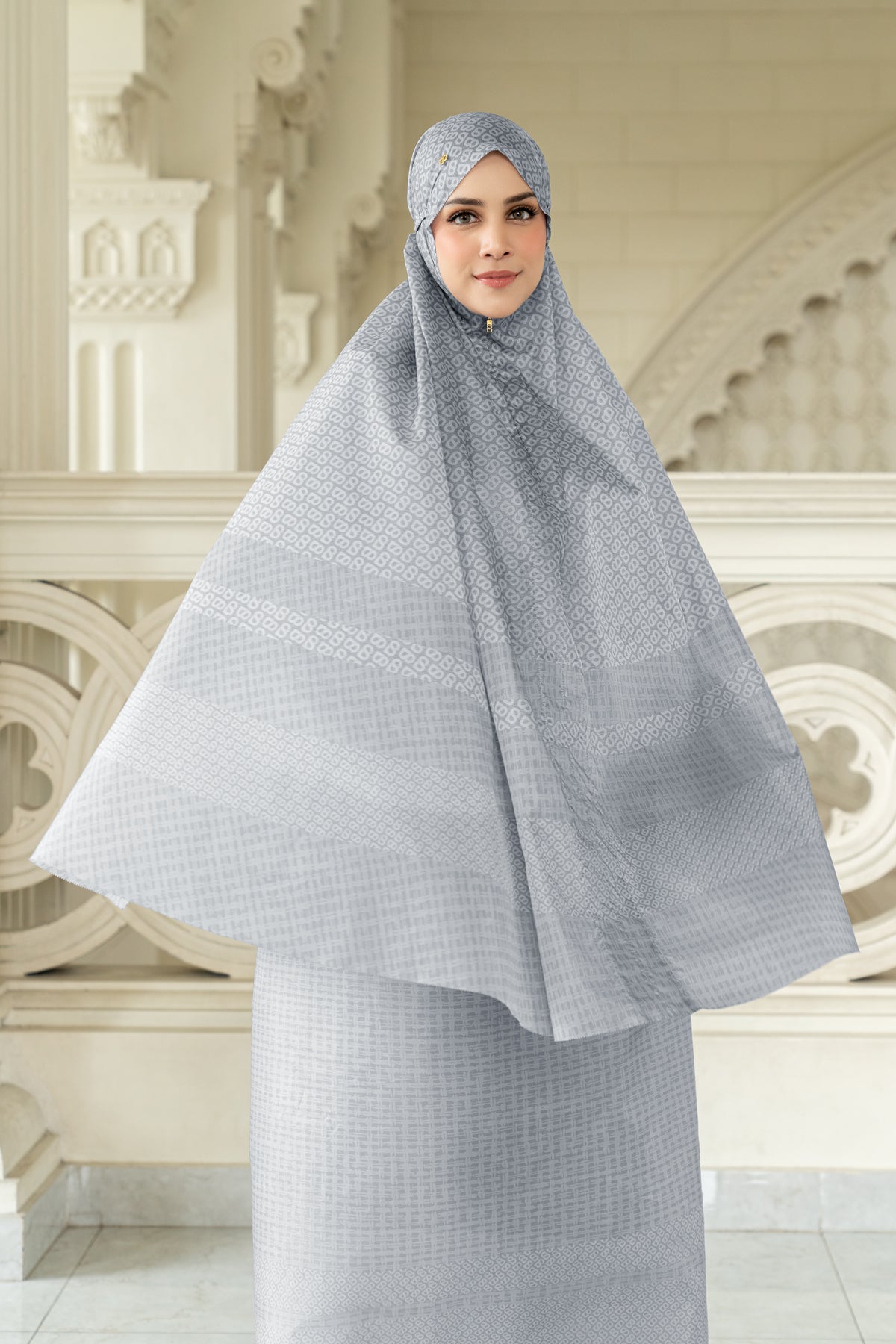 Tapis Abstre Capsule Prayer Robe - Ash