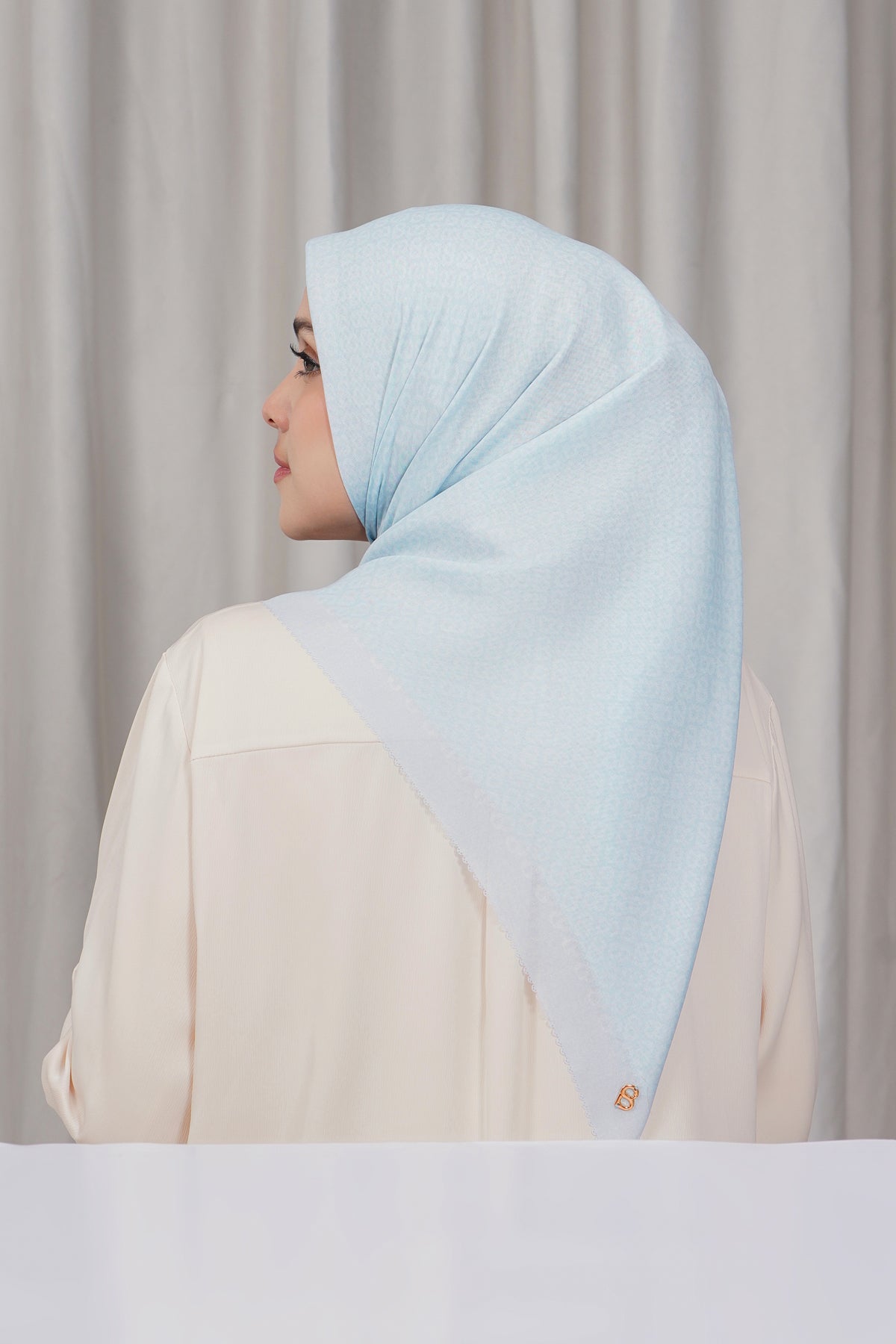 Tapis Square - Illusion Blue