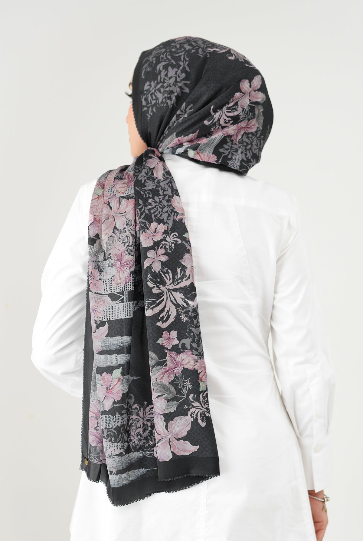 The Malaya Satin Shawl - Black