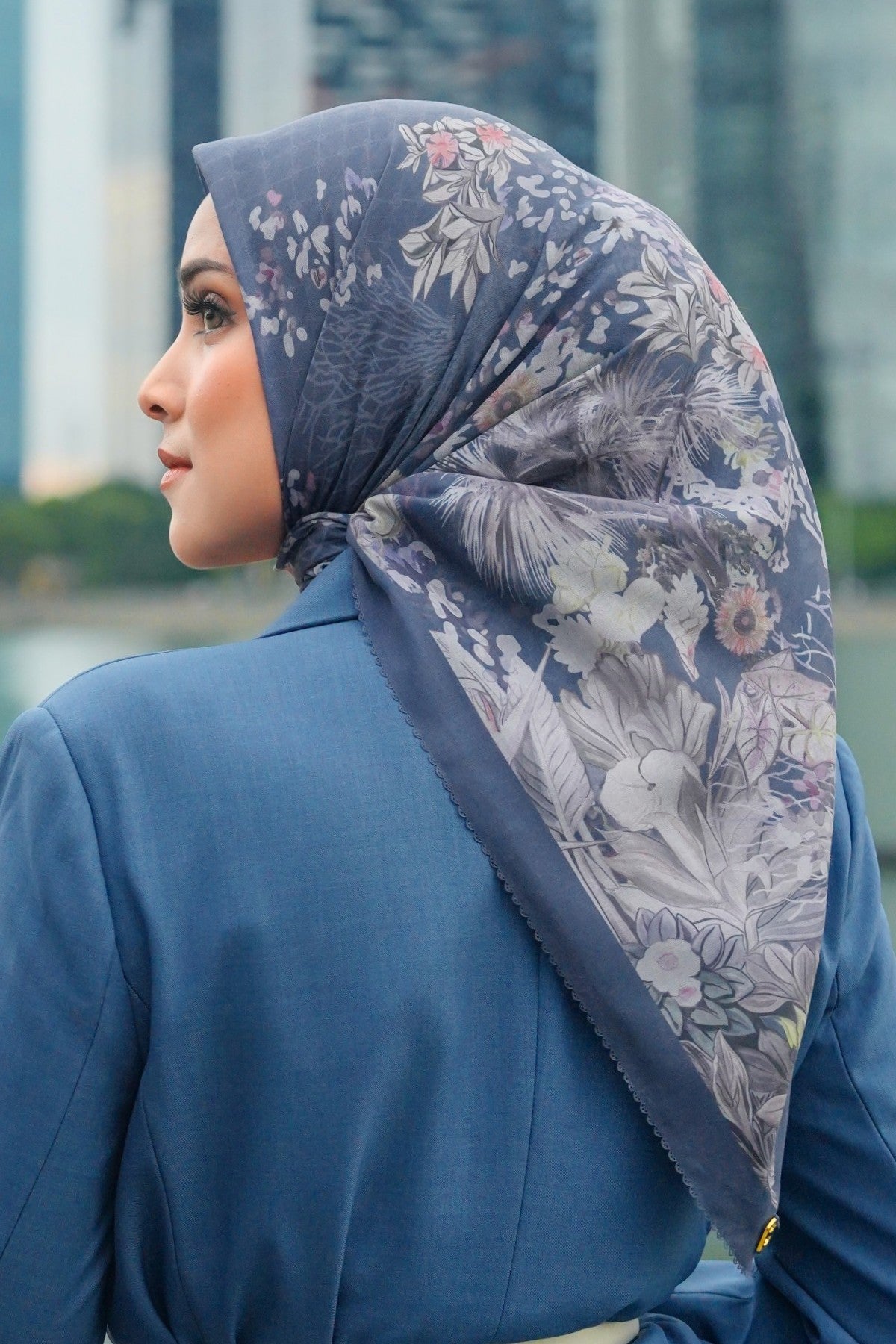 Singapore Square - Waterfall