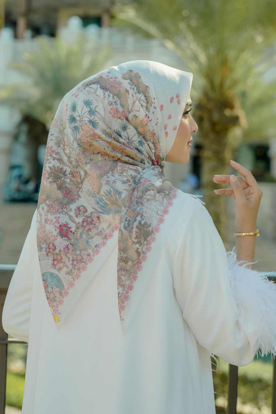 Al Qasr Square - Pearl