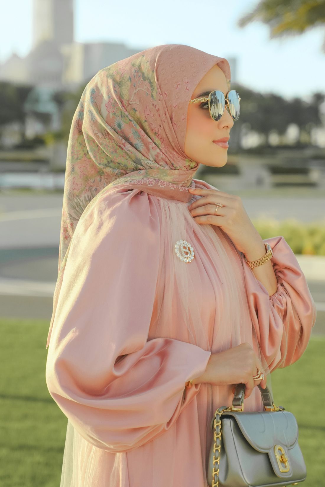 Al Qasr Square - Clay