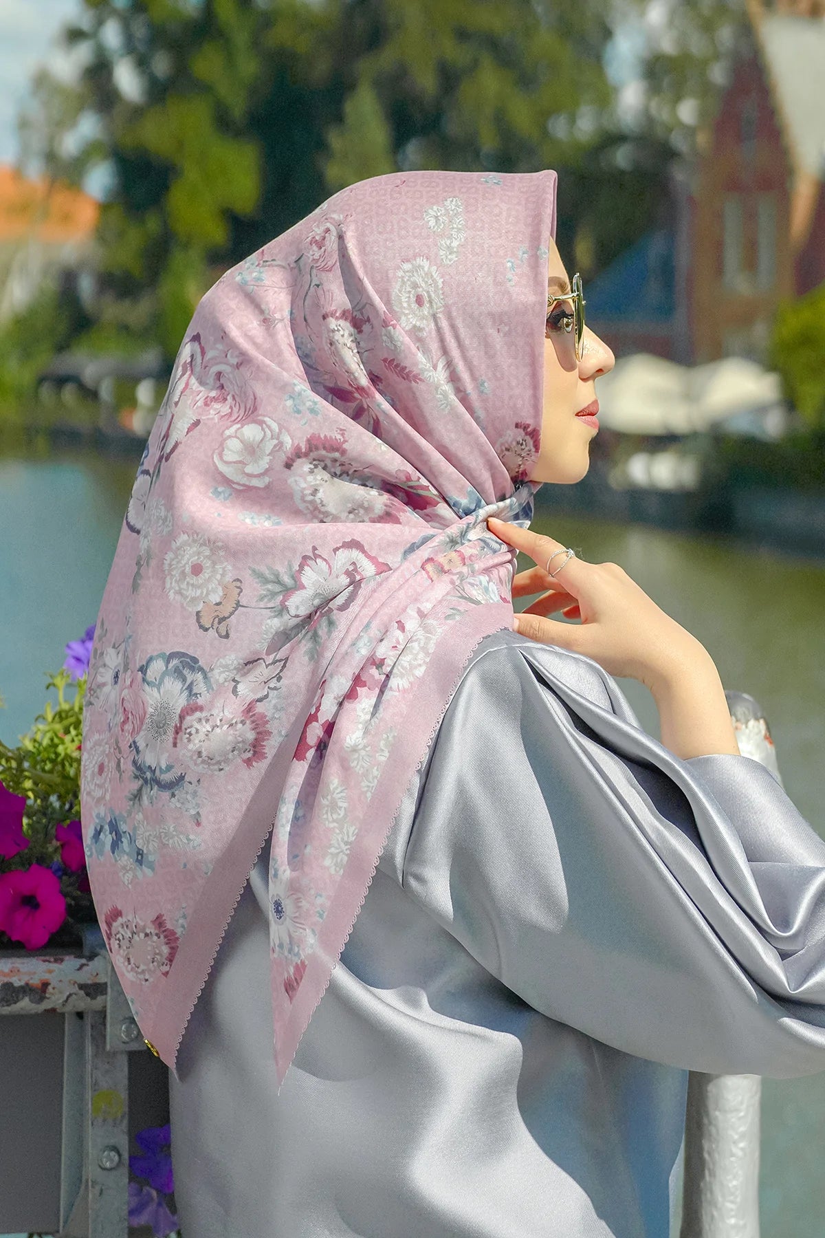 Blume Square - Pink A Boo