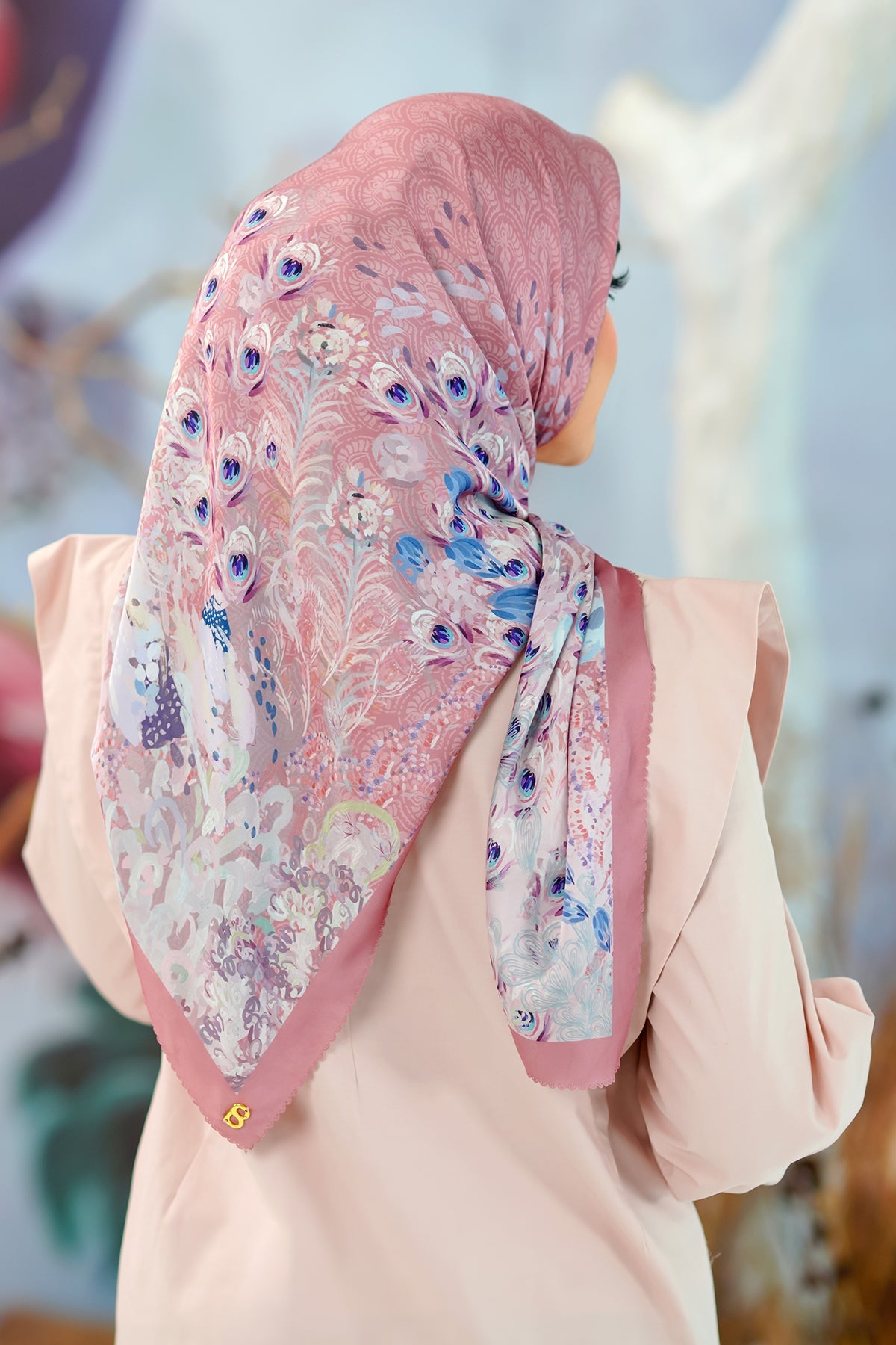 The Ederra Satin Square - Dusty Rose