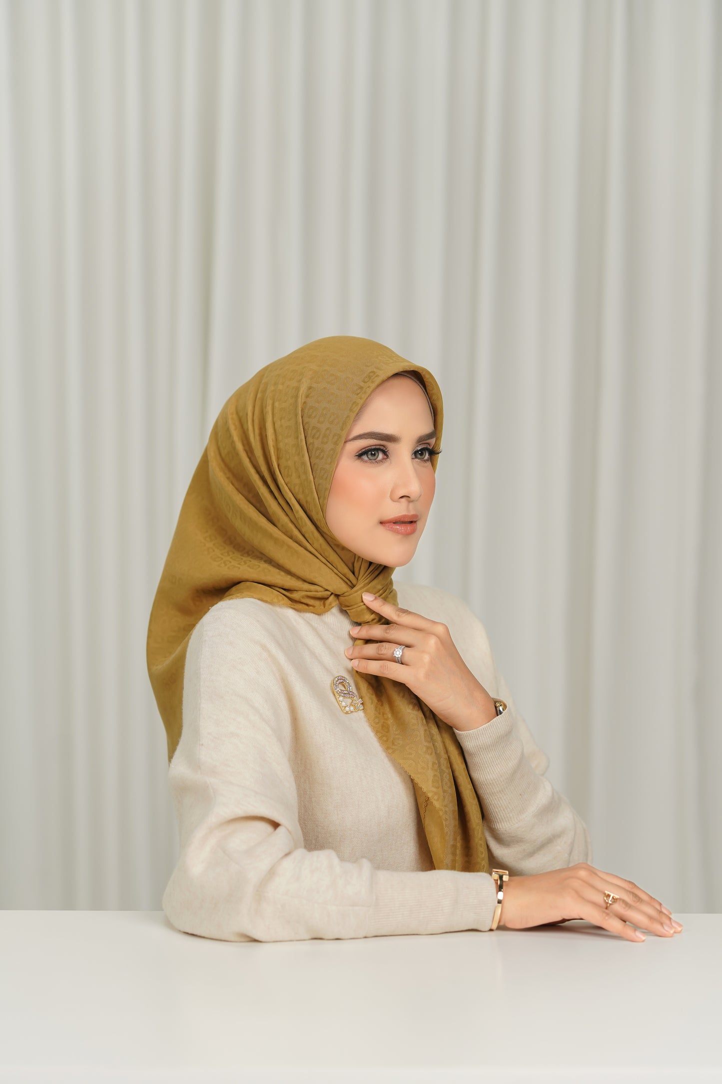 Everyday Tapis Embossed 2.0 - Fawn