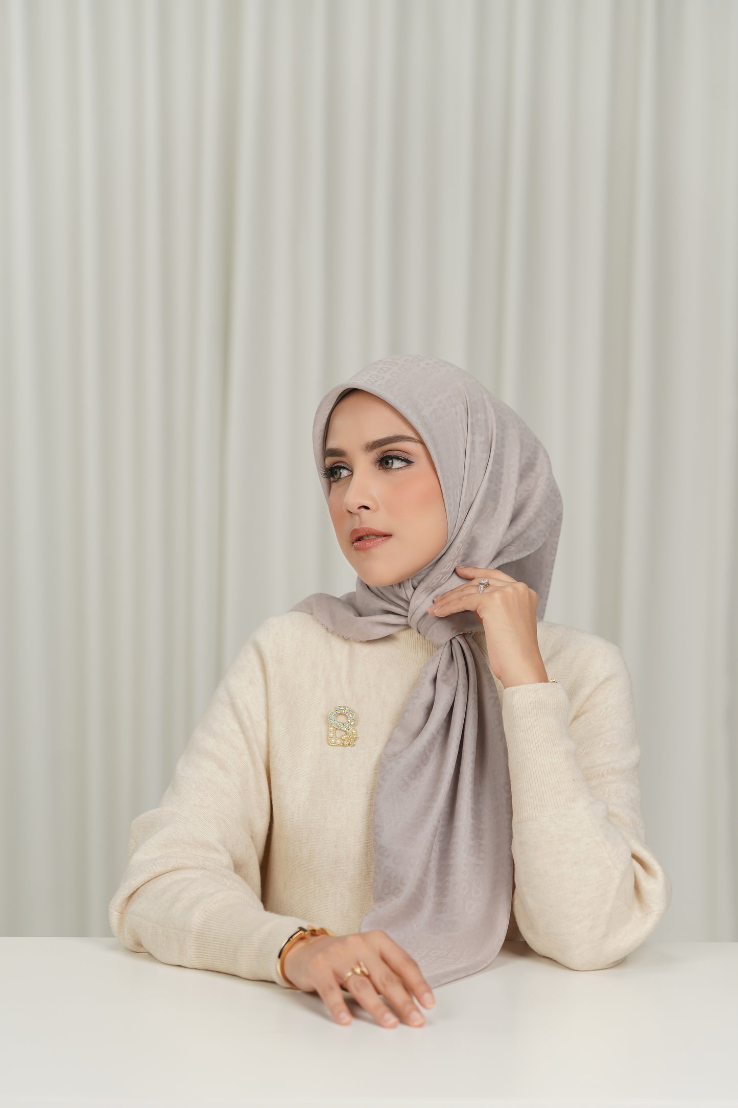 Everyday Tapis Embossed 2.0 - Taupe