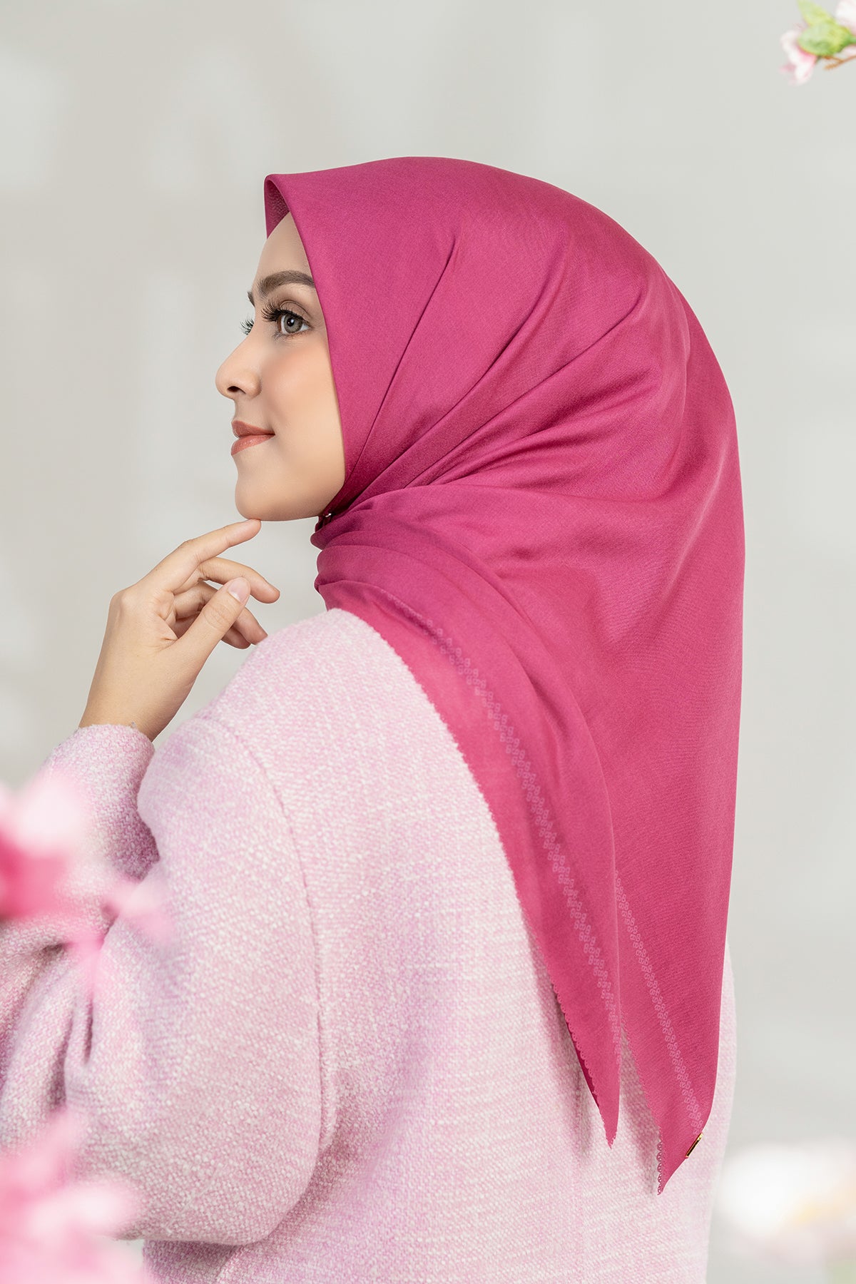 Today's Scarf - Magenta