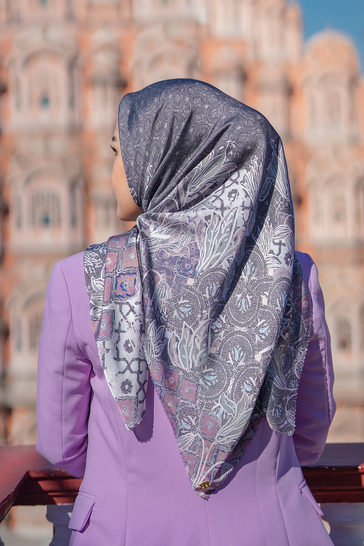 Maharani Satin Square - Bhura