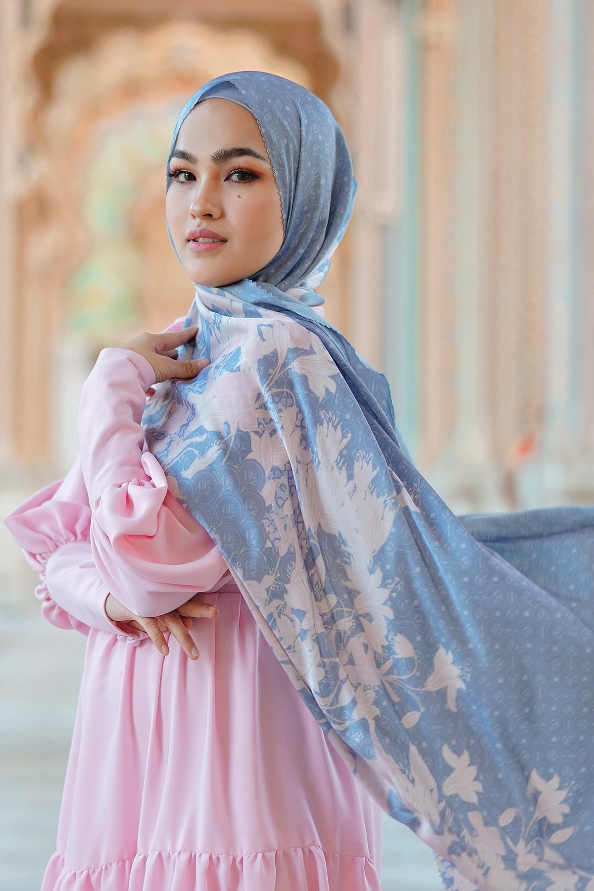 Maharani Satin Shawl - Blue
