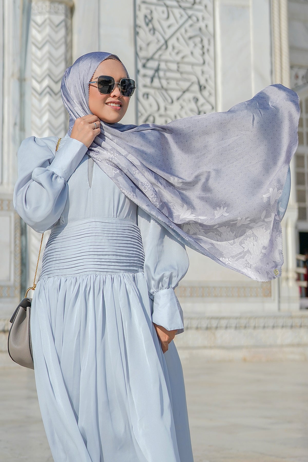Maharani Satin Shawl - Grey