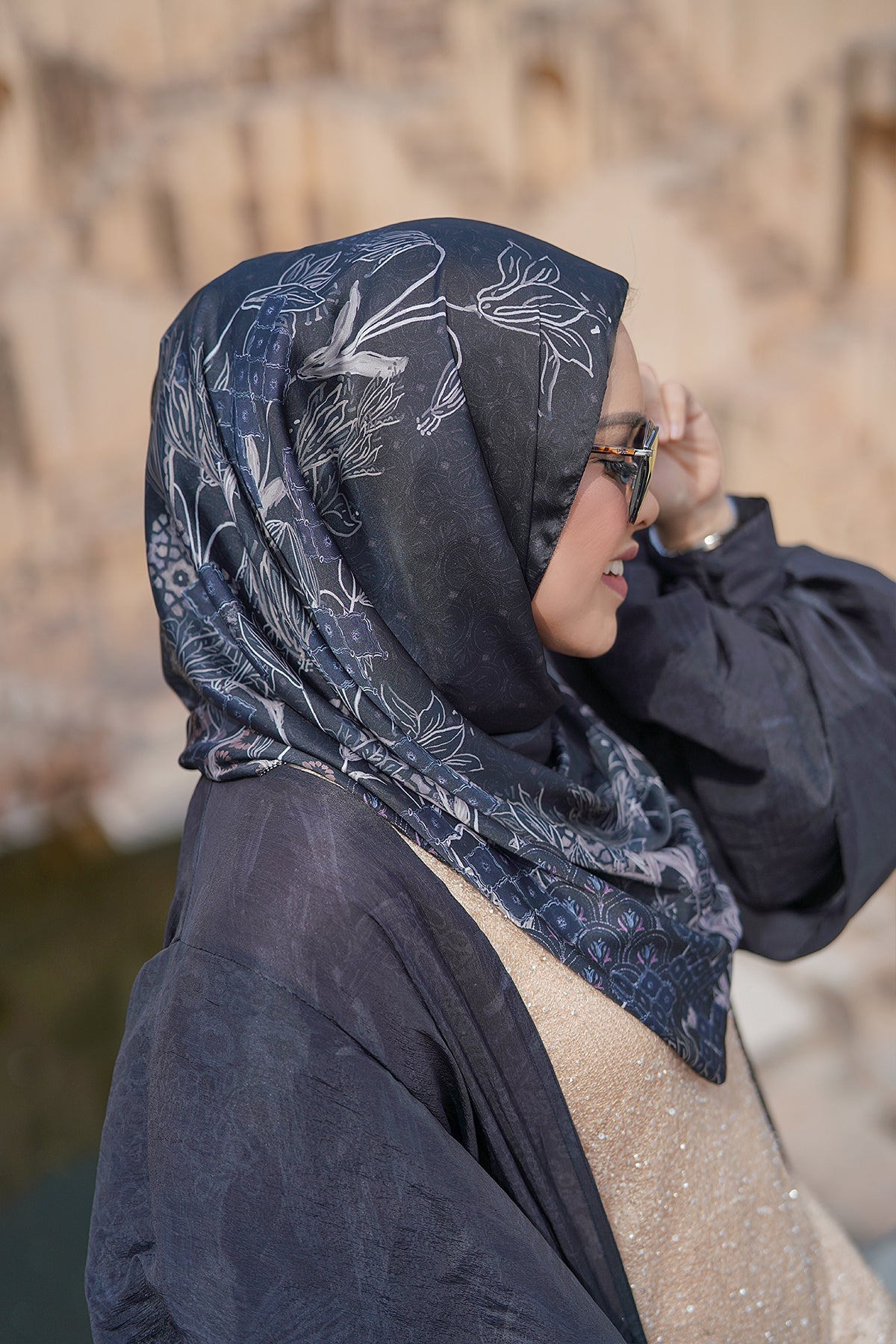 Maharani Twisted Instant - Black