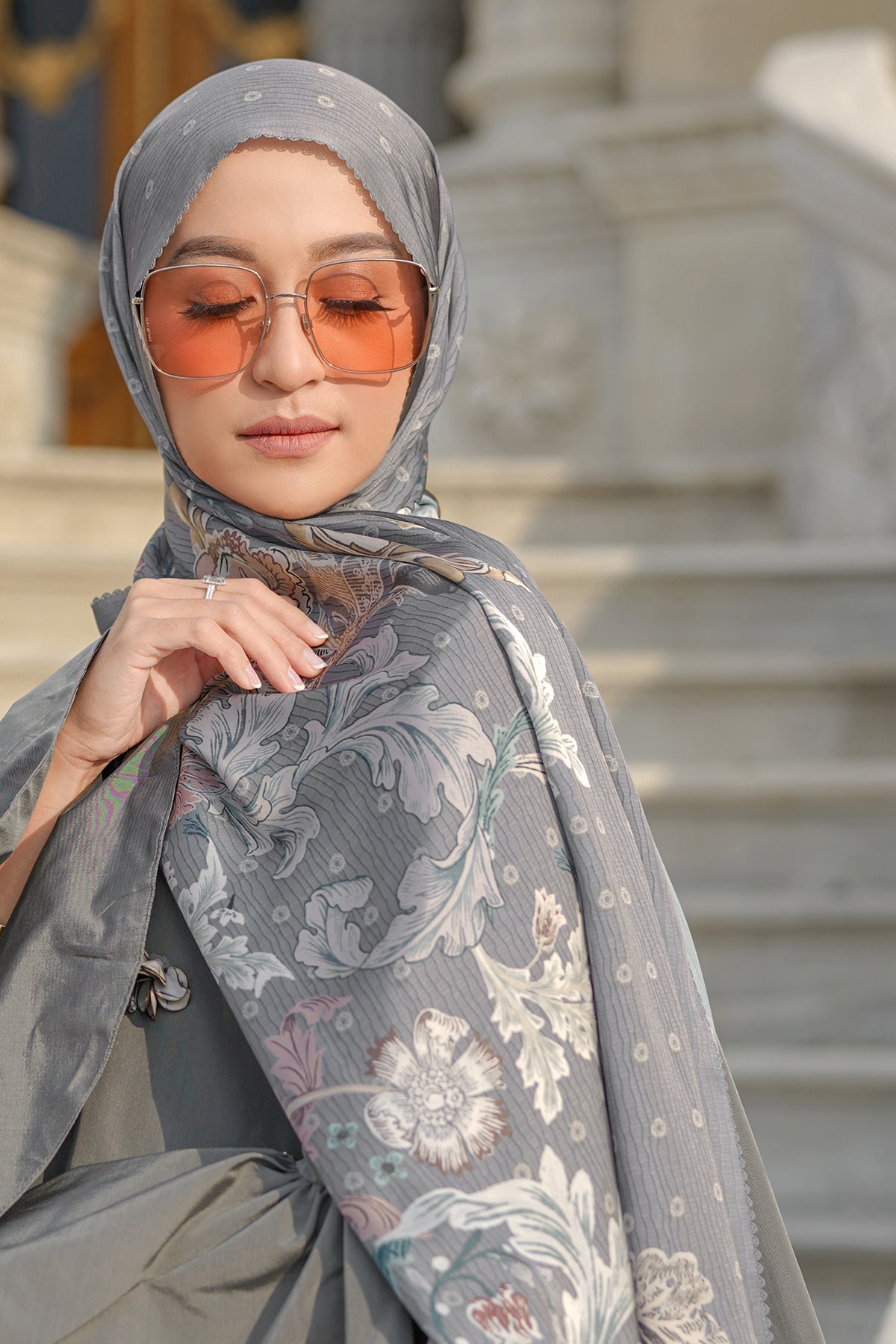 The Royale Satin Shawl - Grey