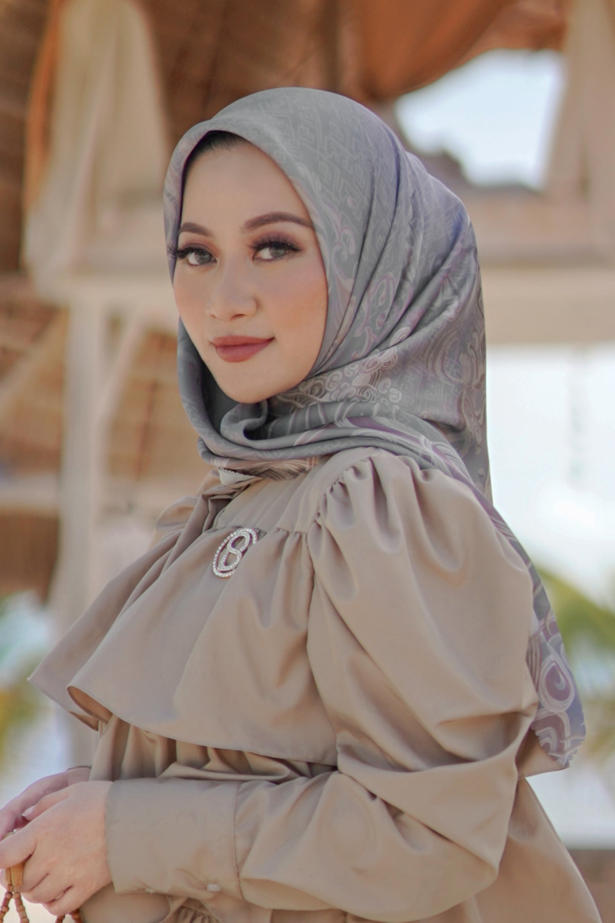 The Wave Satin Square in Stormy