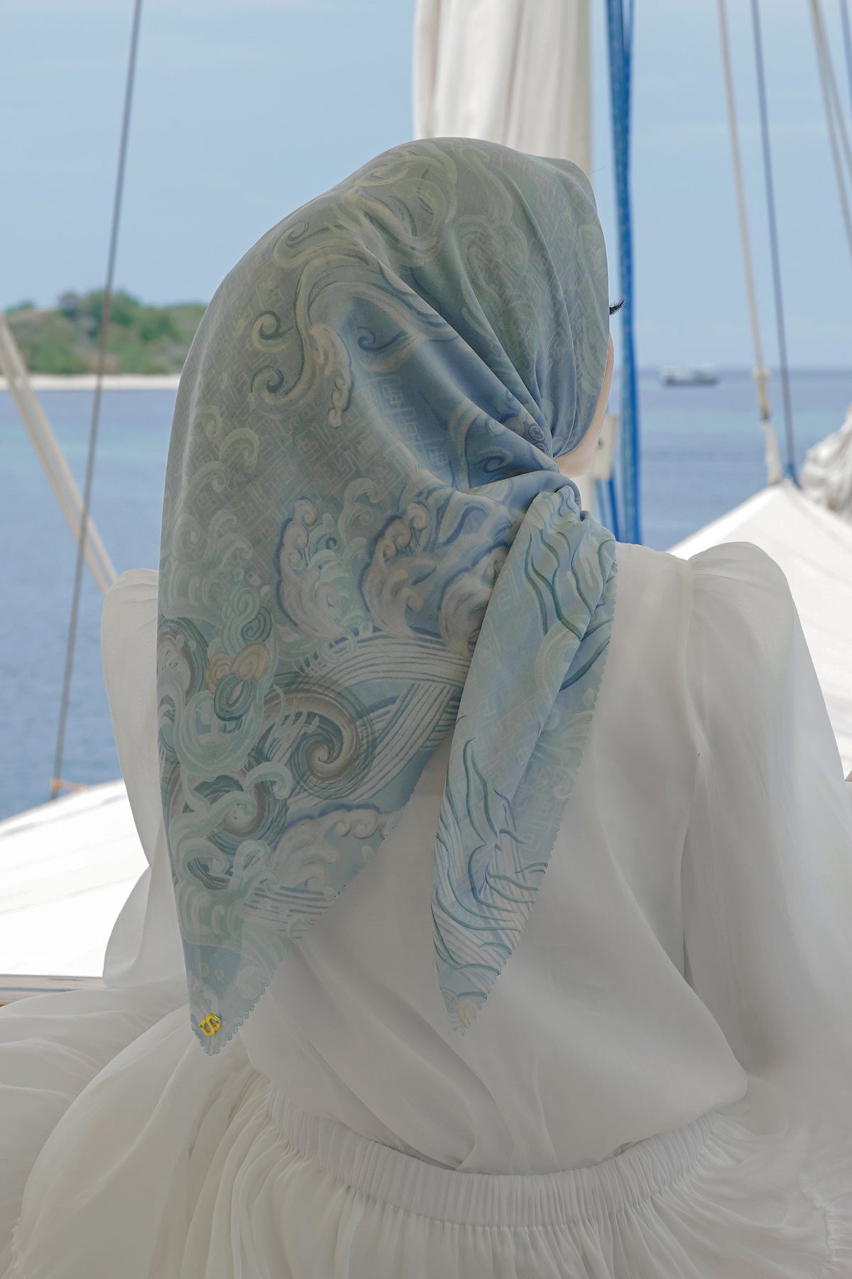 The Wave Voal Square in Lagoon