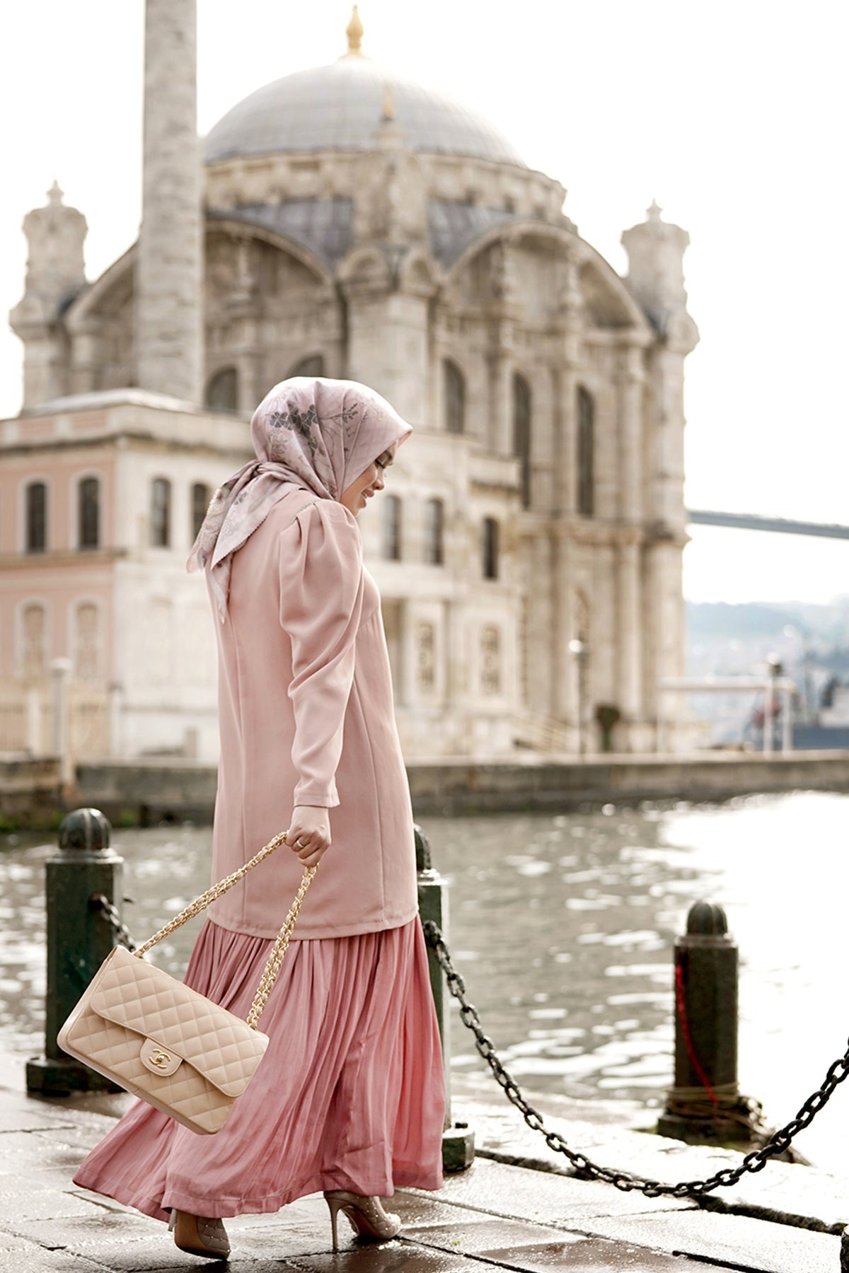 Sofya Satin Square - Kofte