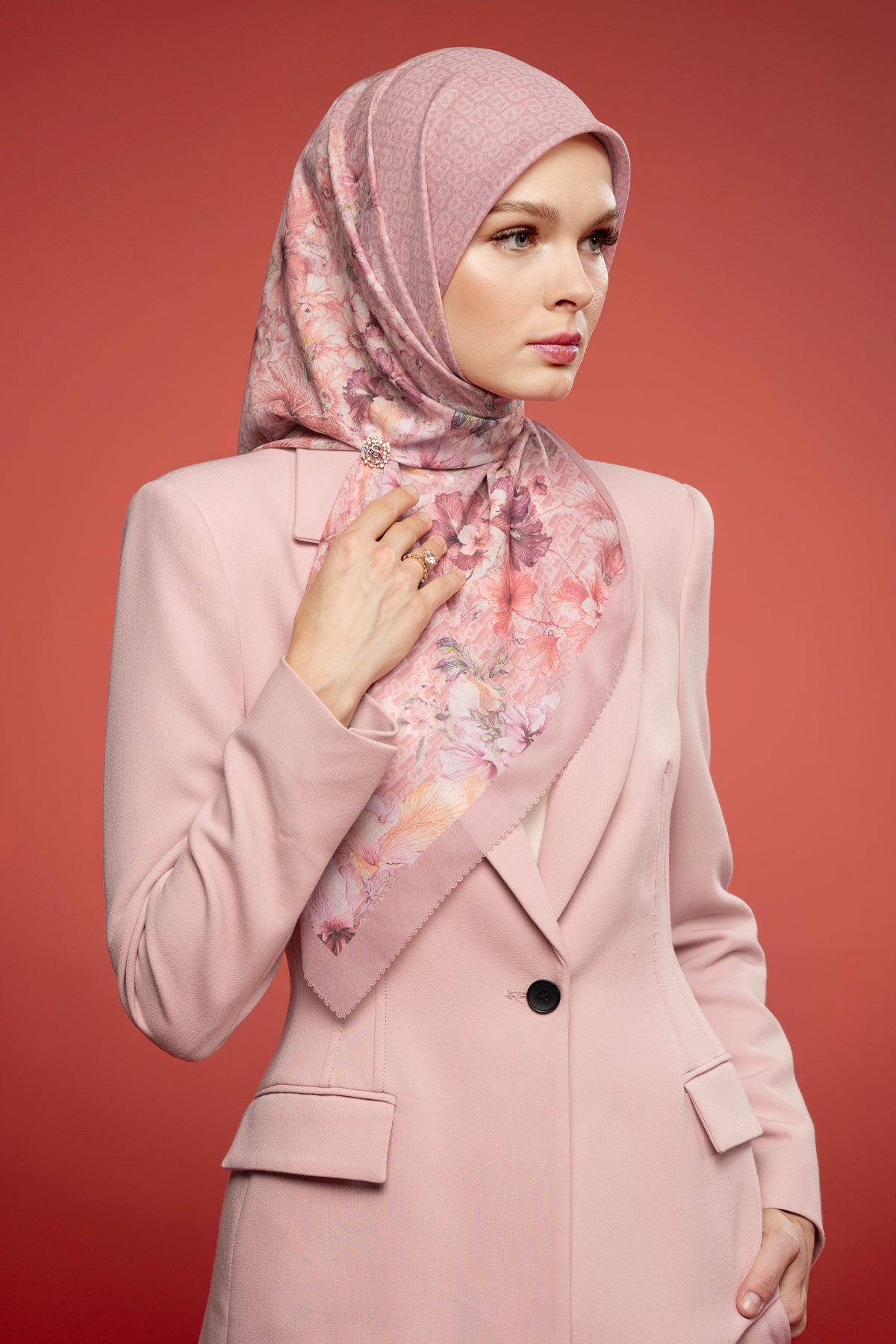 Bungaraya Square Series - Petunia