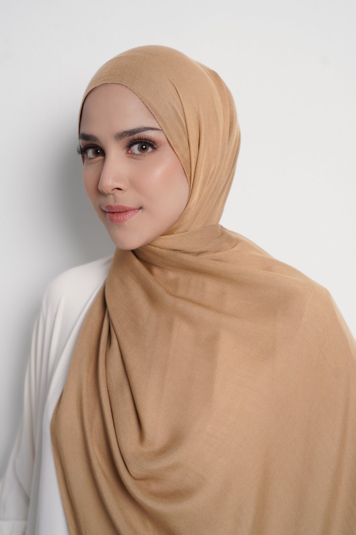 10891948392760-Yura Shawl - Chai Tea