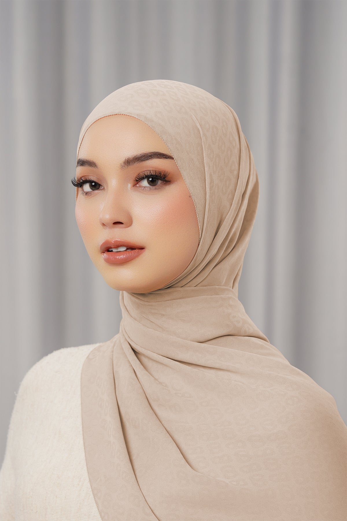 10773102461240-Georgette Tapis Shawl - Light Taupe