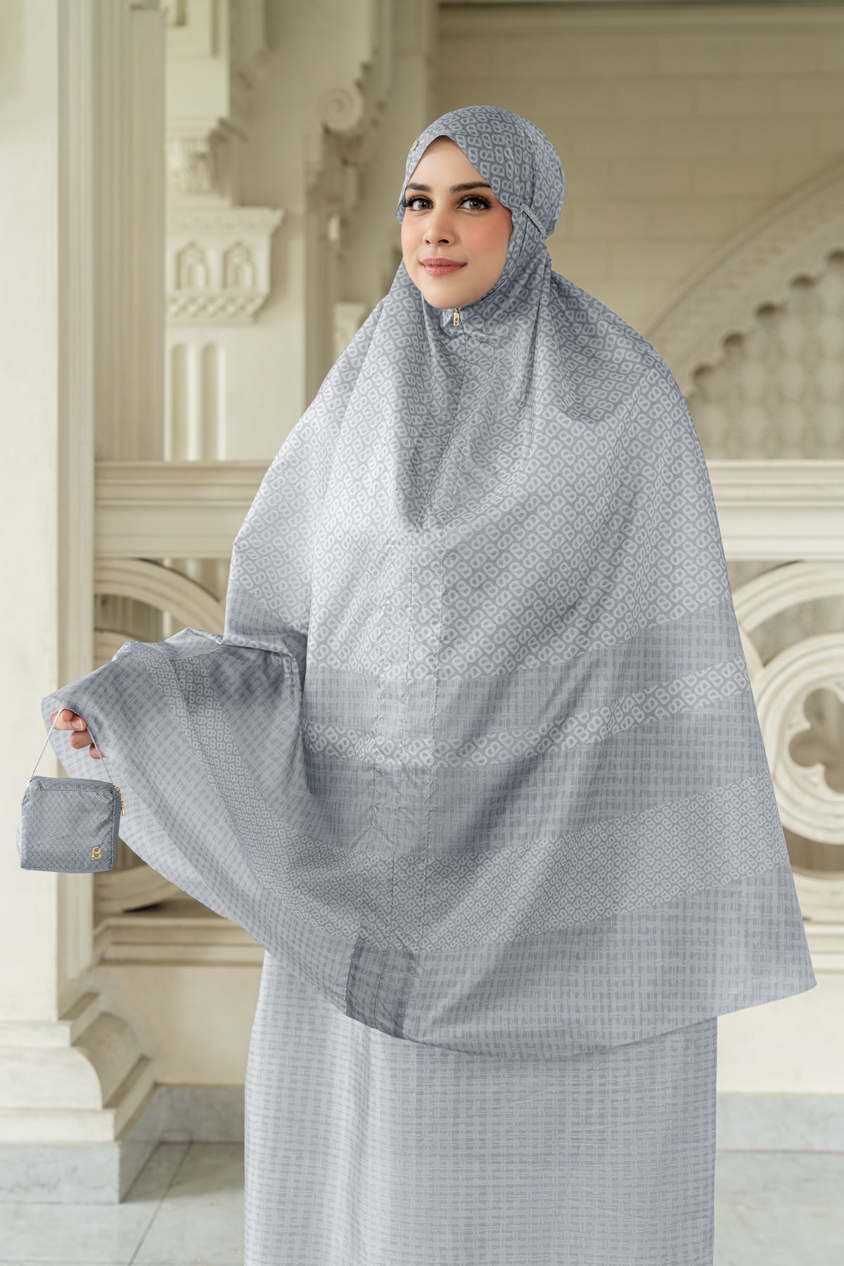 10360046813496-Tapis Abstre Capsule Prayer Robe - Ash