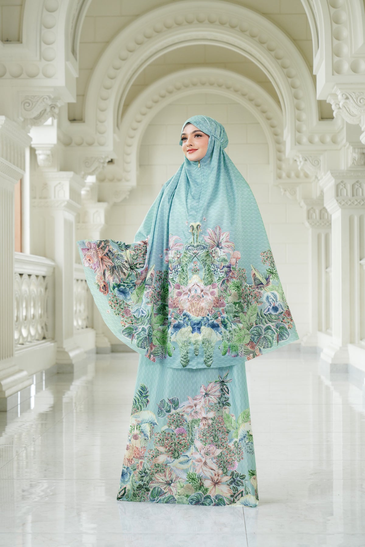 Forestis Capsule Prayer Robe - Aquamarine