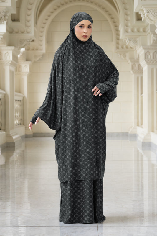 Beverly Prayer Robe - Black