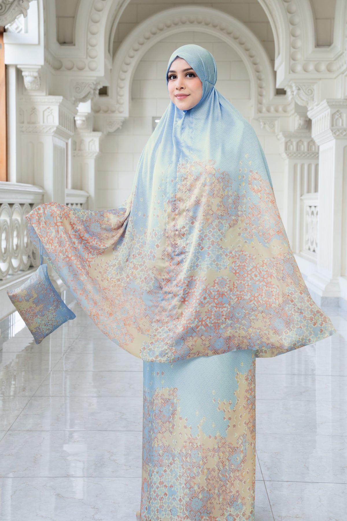 10360047108408-Moroccan Prayer Robe - Oasis