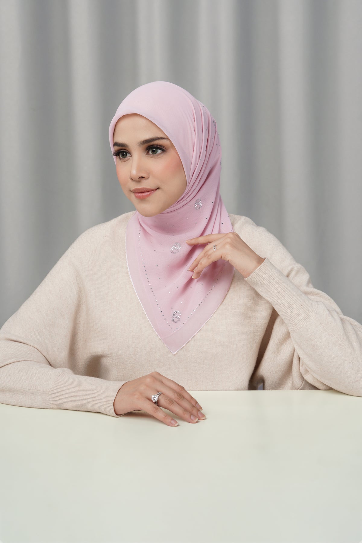 Everyday Glam Scarf - Dusty Pink