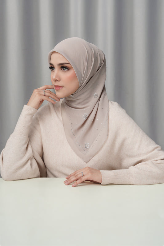 Everyday Glam Scarf - Oxford Tan