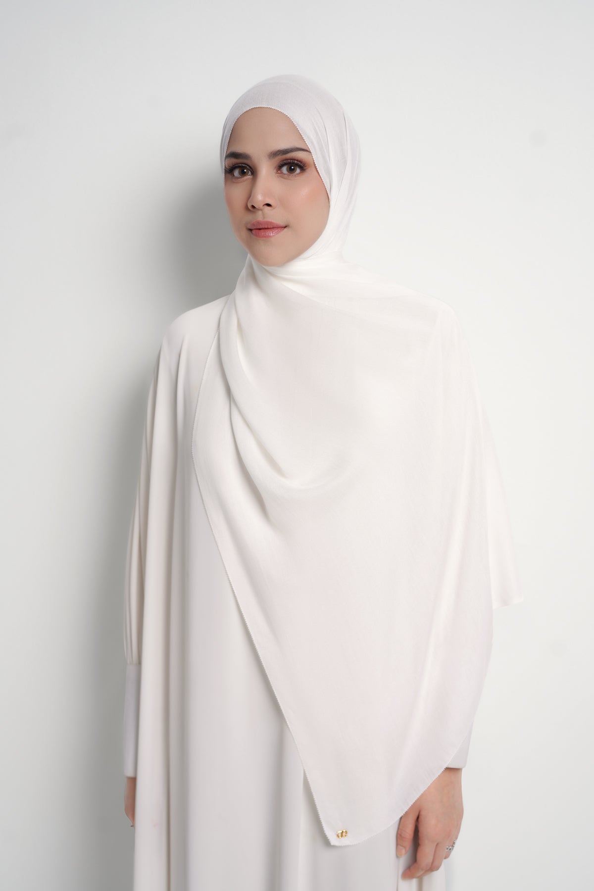 Yura Shawl - Natural White
