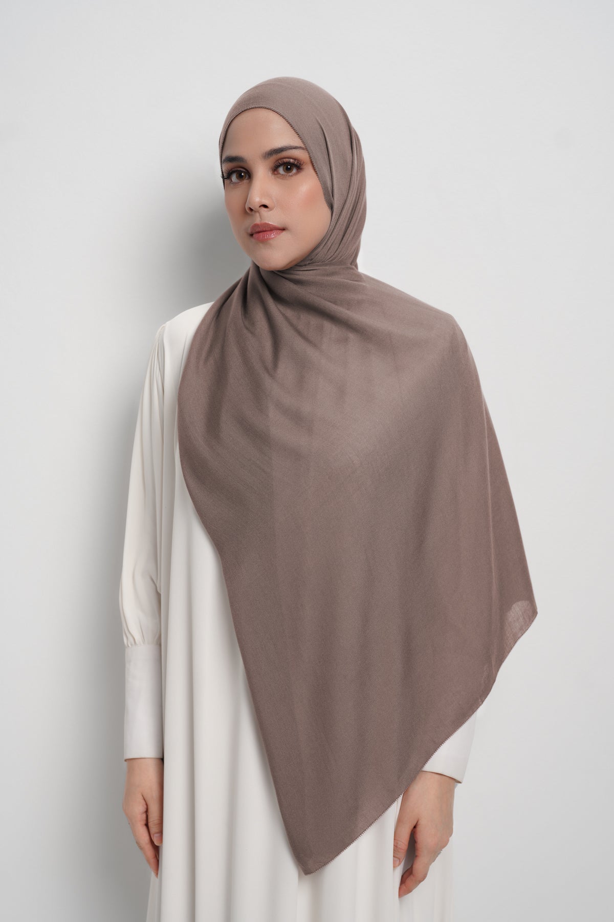 Yura Shawl - Walnut