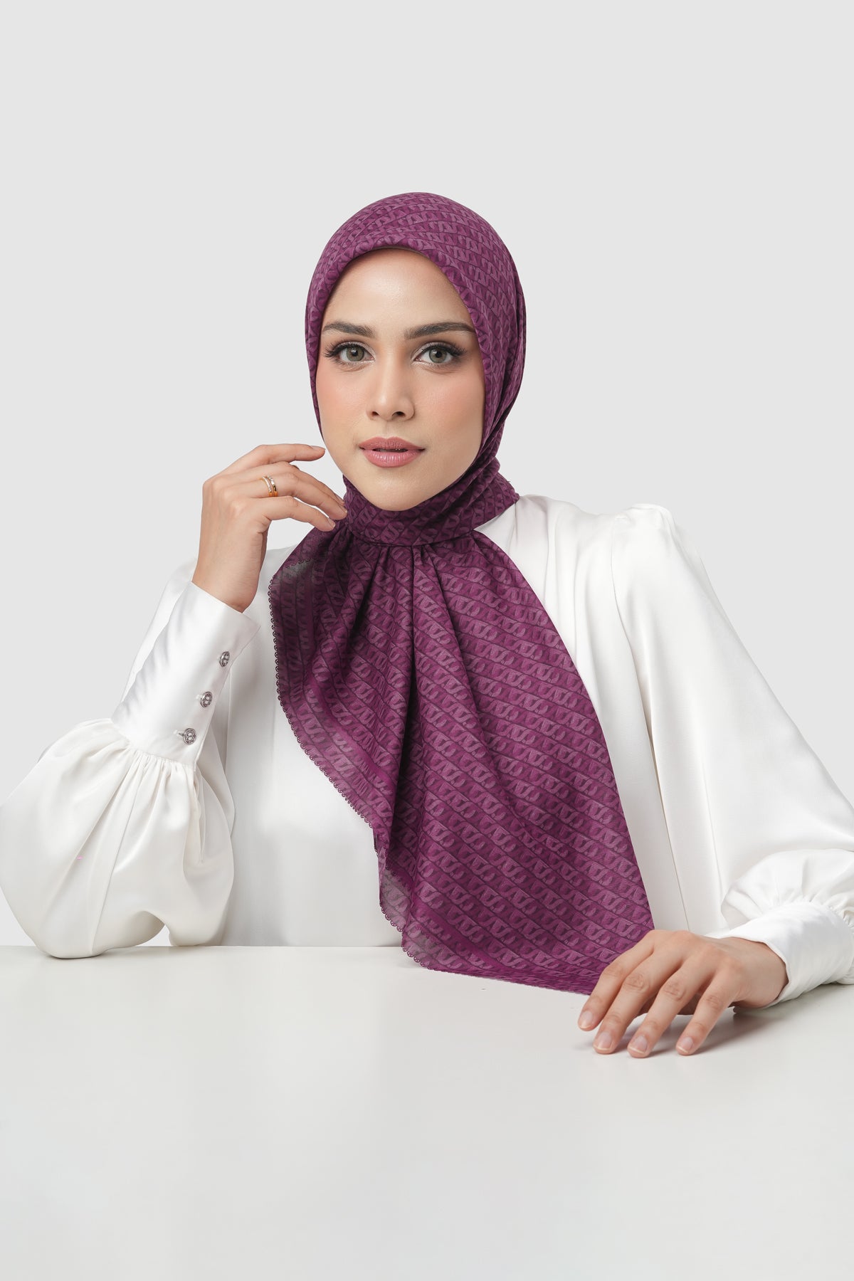 Interlock Voile Square - Plum