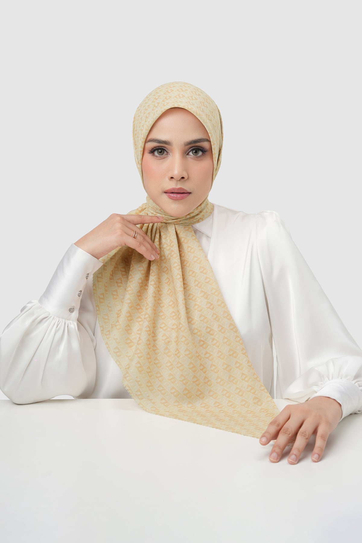 Interlock Voile Square - Pale Banana